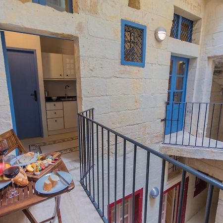 Casa San Carlo Lejlighed Valletta Eksteriør billede