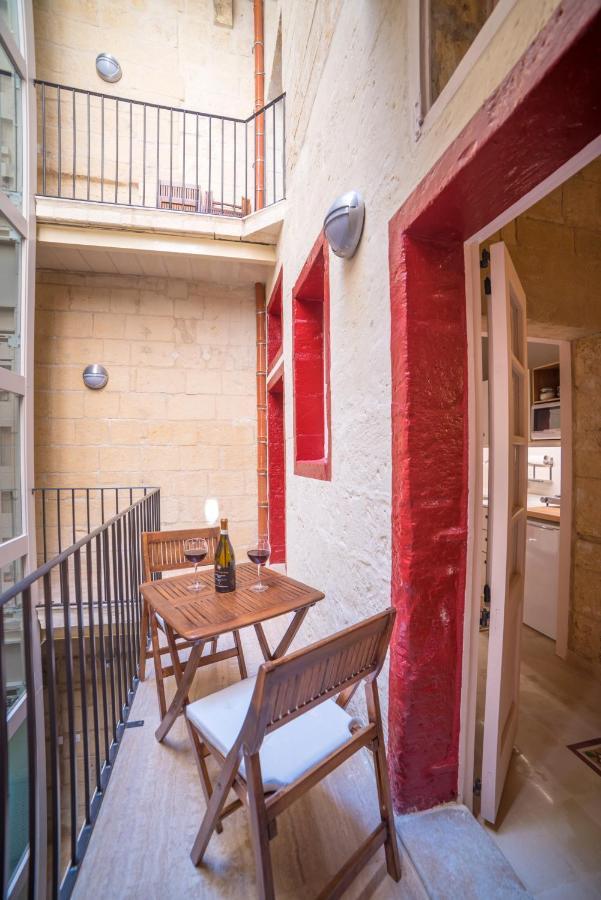 Casa San Carlo Lejlighed Valletta Eksteriør billede