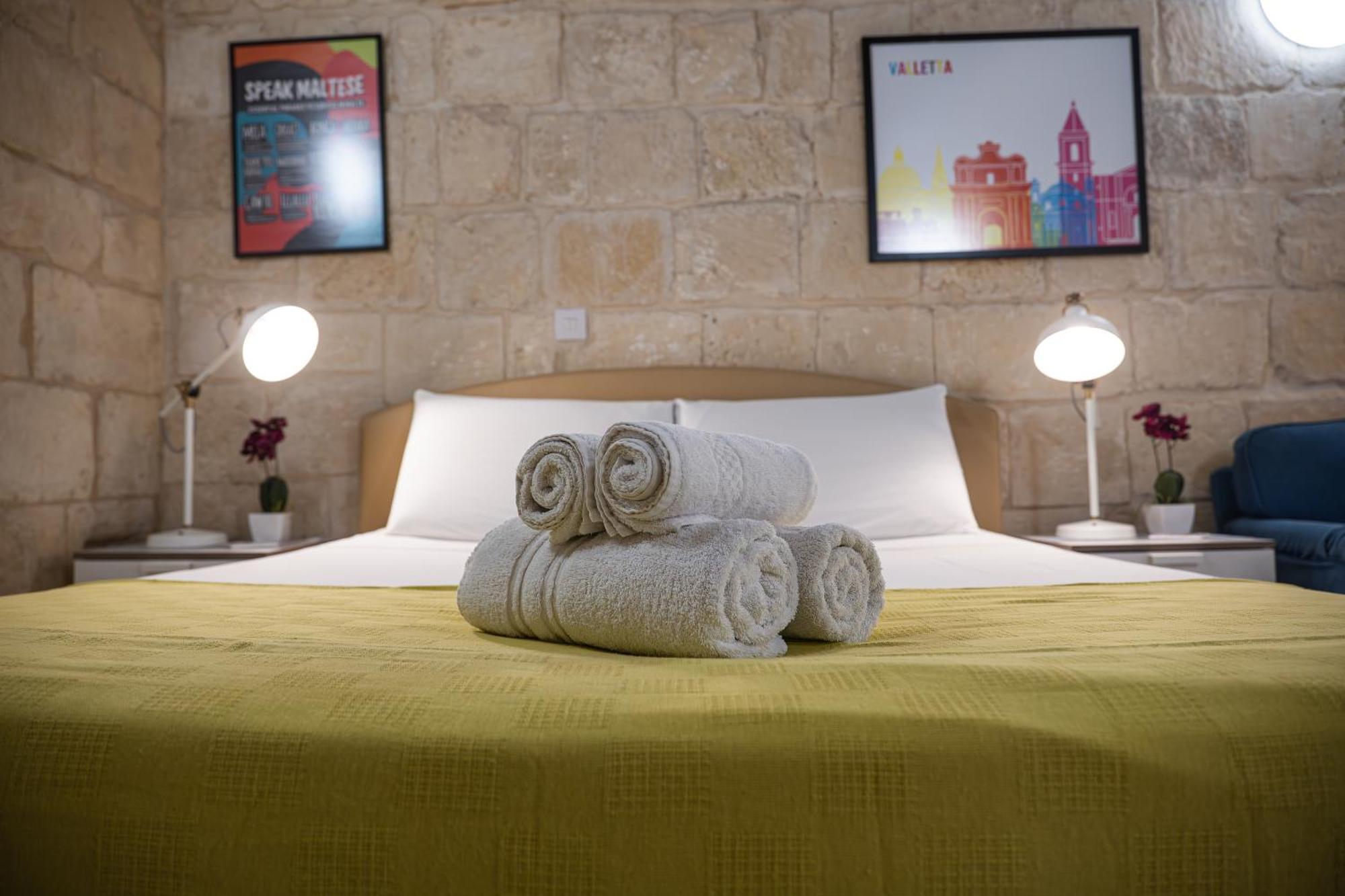 Casa San Carlo Lejlighed Valletta Eksteriør billede